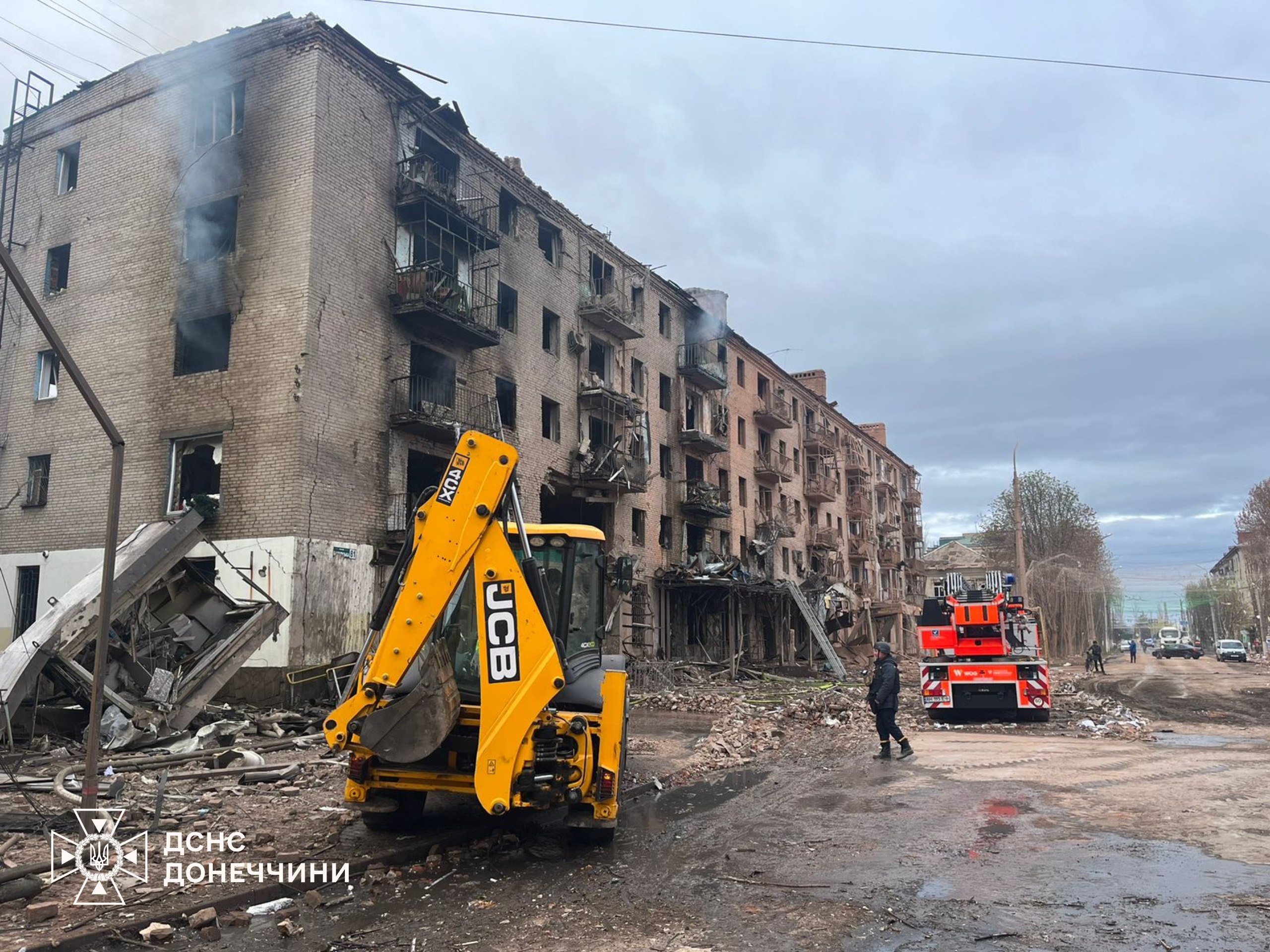 Зображення посту: У Слов’янську зросла кількість поранених внаслідок удару півторатонною бомбою