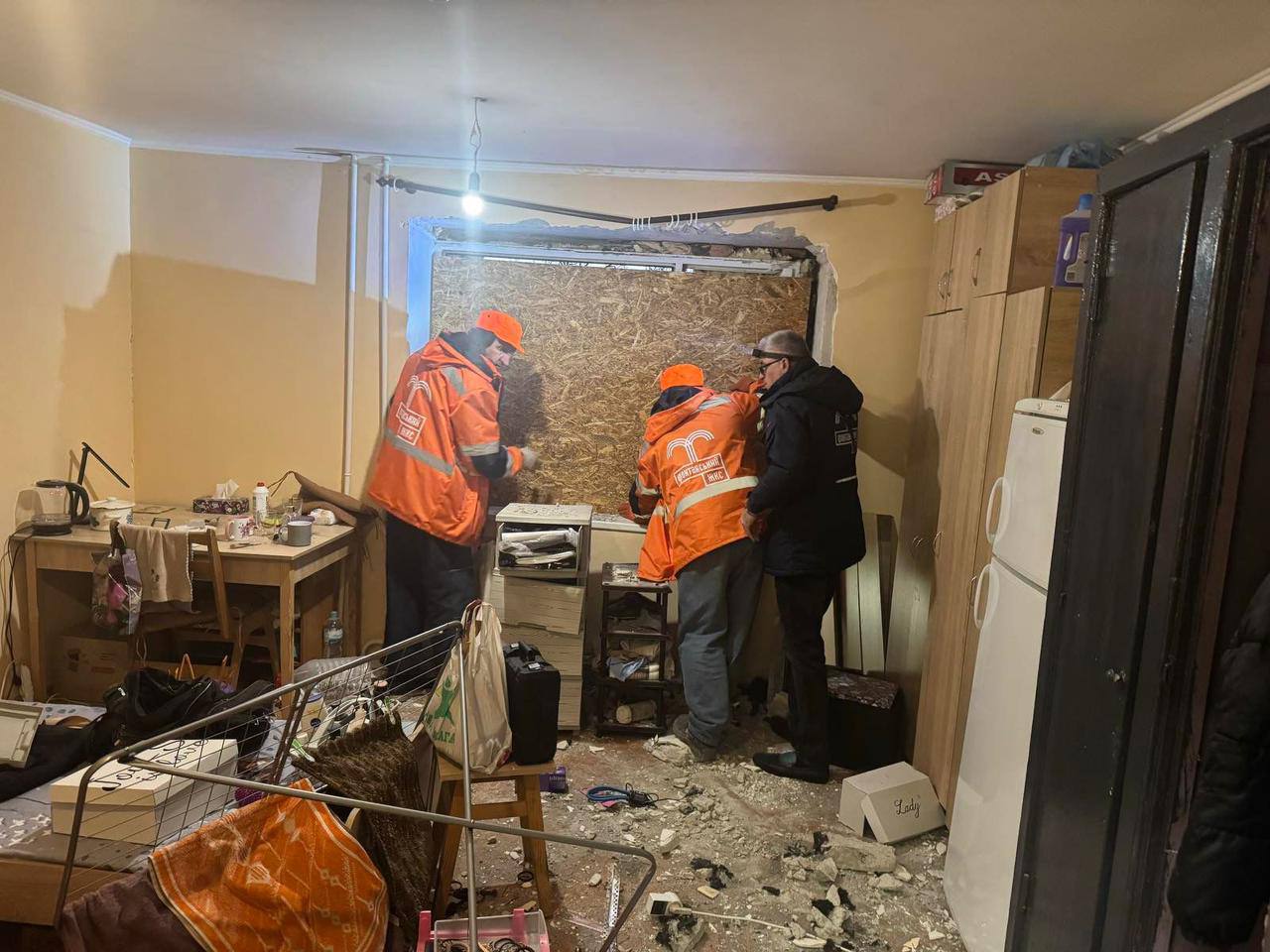 Стаття: Росія атакувала Україну 44 ракетами і 659 дронами: понад 10 людей загинули, серед них — дитина