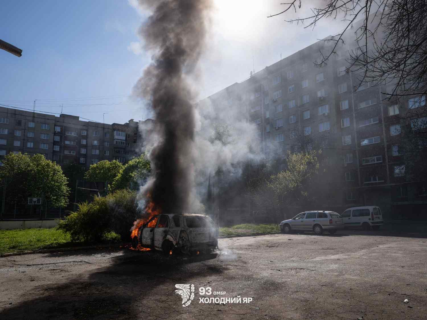 Стаття: У Краматорську росіяни атакують автівки дронами на оптоволокні