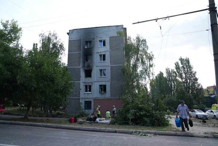 Зображення посту: Російські атаки пошкодили понад половину багатоповерхівок Слов’янська