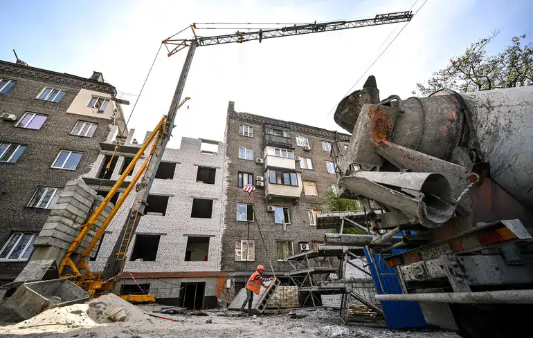 Зображення посту: Україна отримала додаткові 350 млн євро на житло для ВПО, ветеранів та компенсації за зруйновані оселі