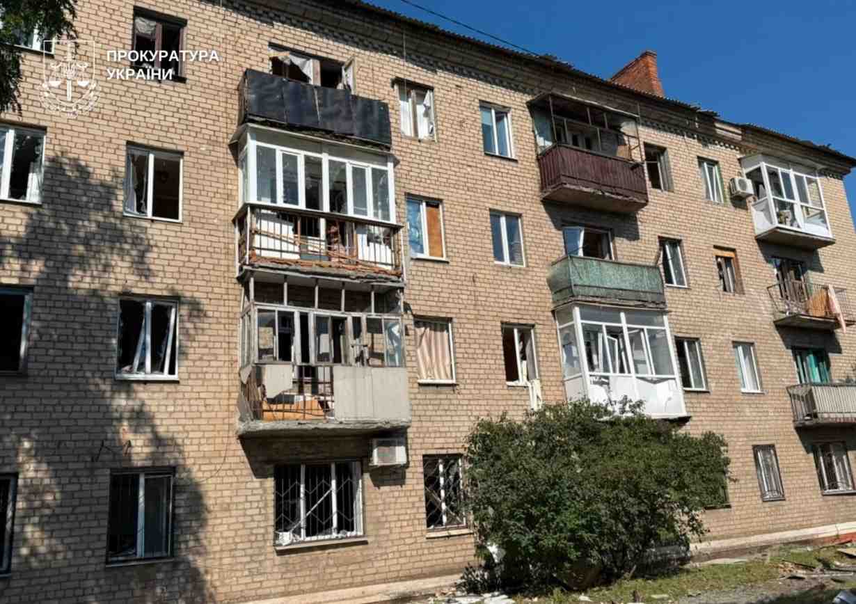 Зображення посту: Росія вдарила по лікарні та житловим кварталам Краматорська: двоє людей загинули