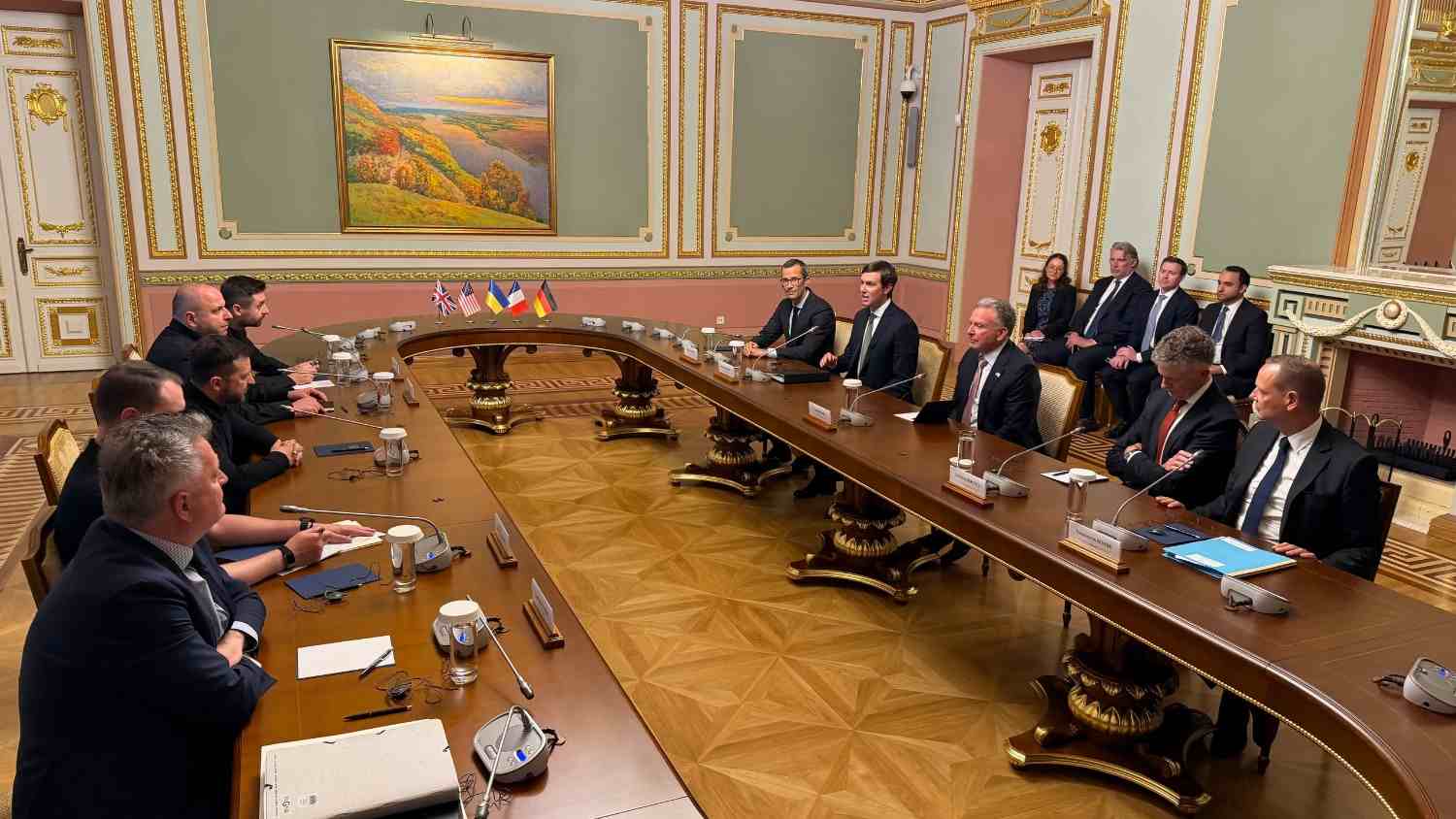 Зображення посту: «Питання Донбасу — це питання цієї війни»: Зеленський про переговори зі США