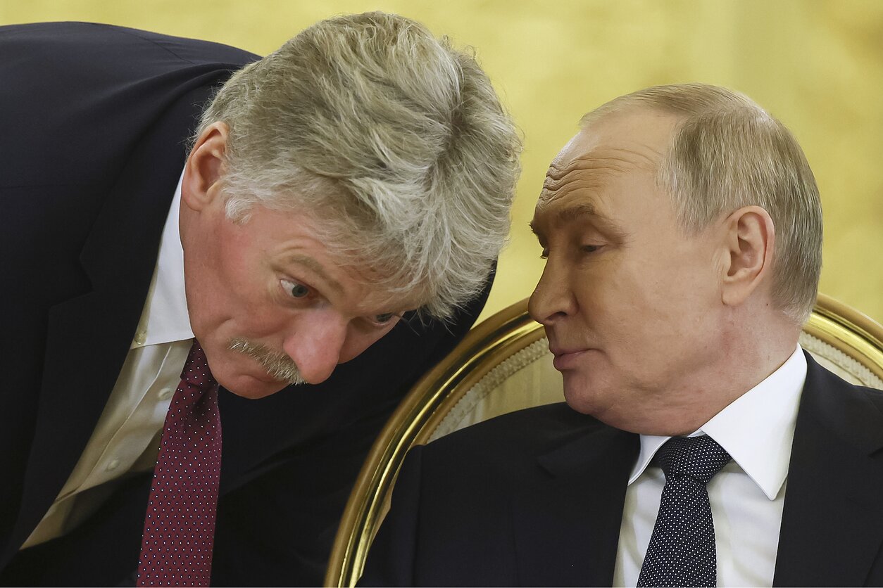 Стаття: У Кремлі виступили проти участі Європи у тристоронніх переговорах України, США та Росії