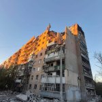 Зображення посту: У Слов’янську російські авіабомби частково зруйнували один із найстаріших навчальних закладів міста