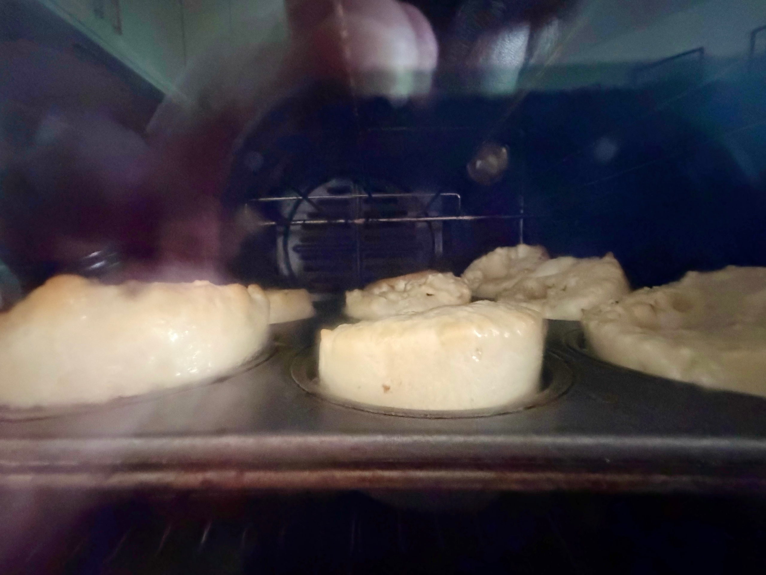 yorkshire puddings cooking