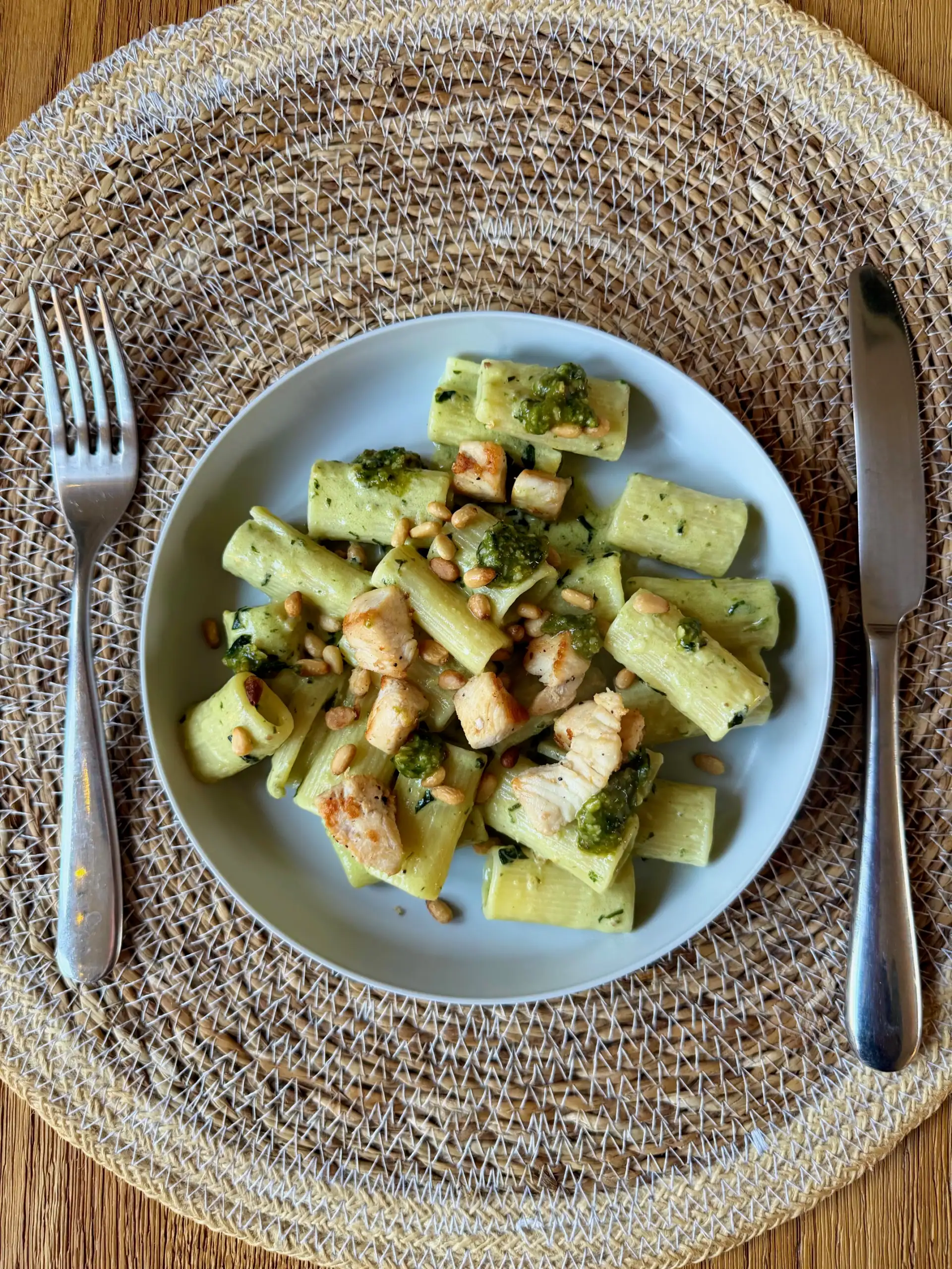 child portion chicken pesto pasta