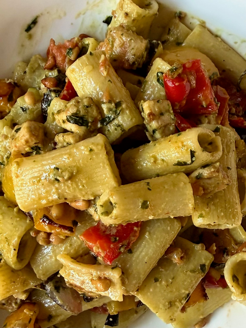 creamy chicken pesto pasta