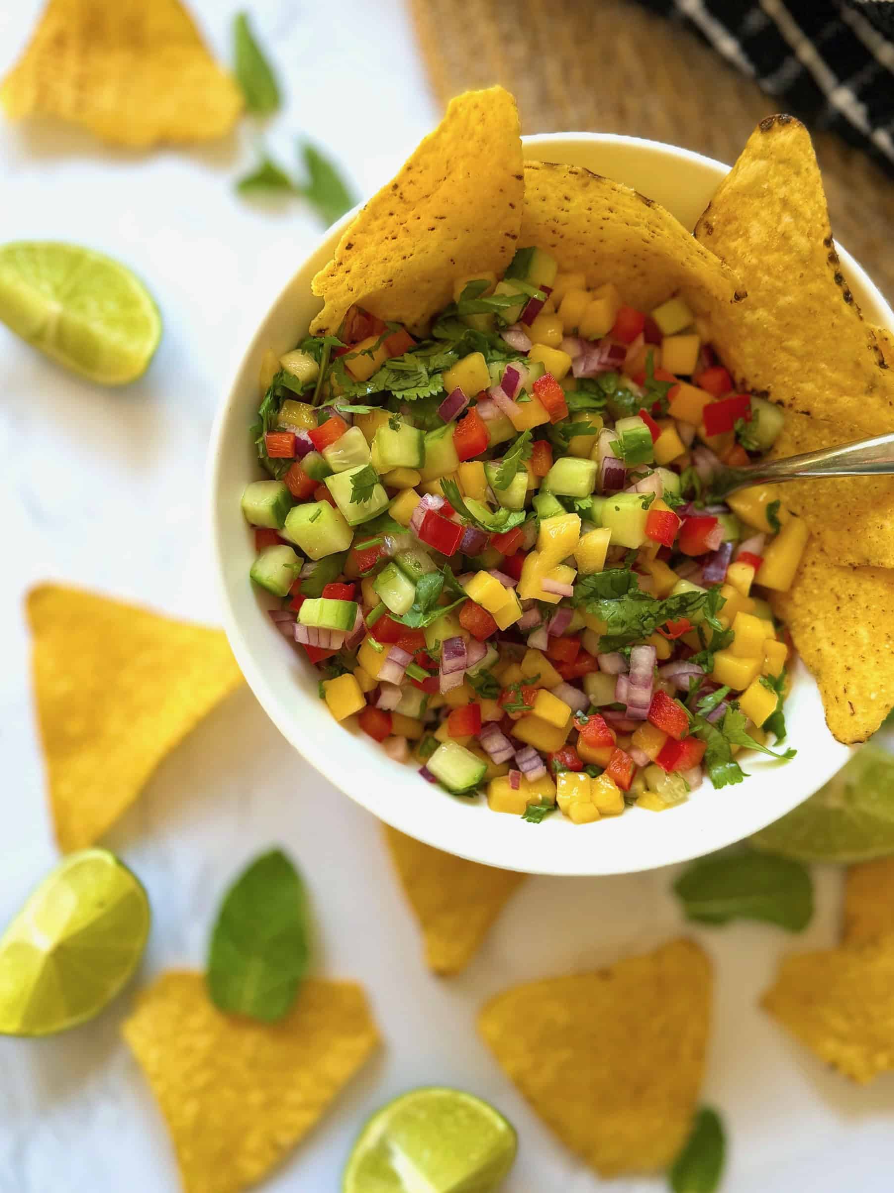 fresh mango salsa with tortilla chips