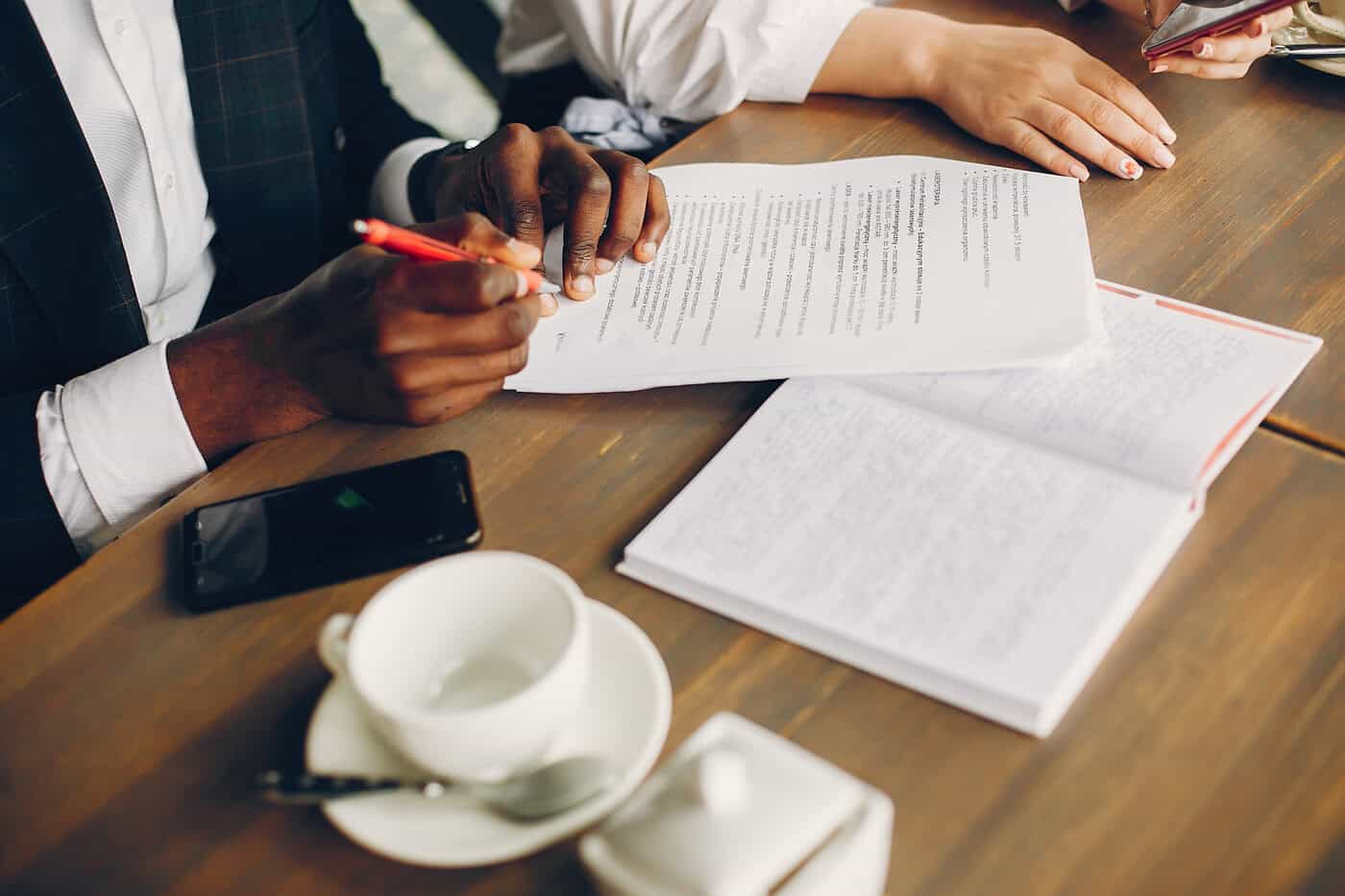 Operating Agreements 101: A Complete Guide for Small Business Founders and Owners