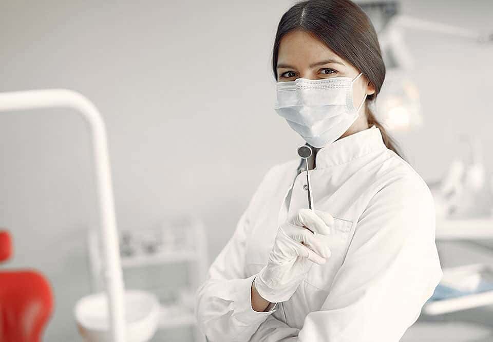 Quanto dura l'anestesia del dentista e come farla passare