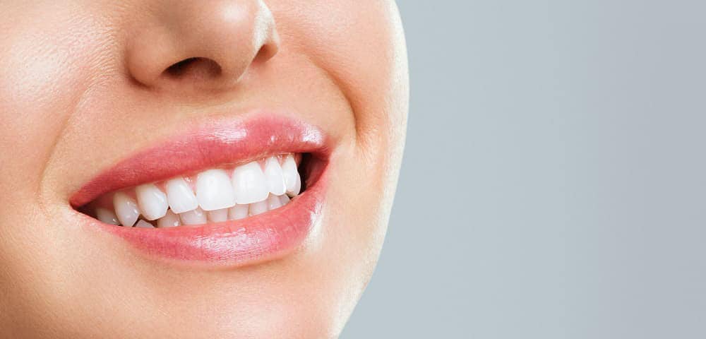 Come avere denti bianchi dal dentista