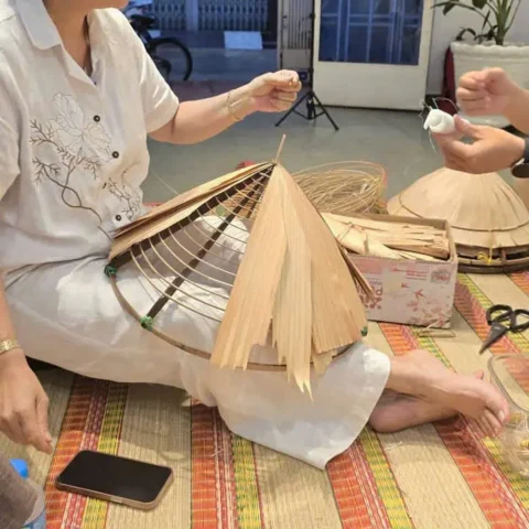 dịch vụ làm nón lá theo yêu cầu