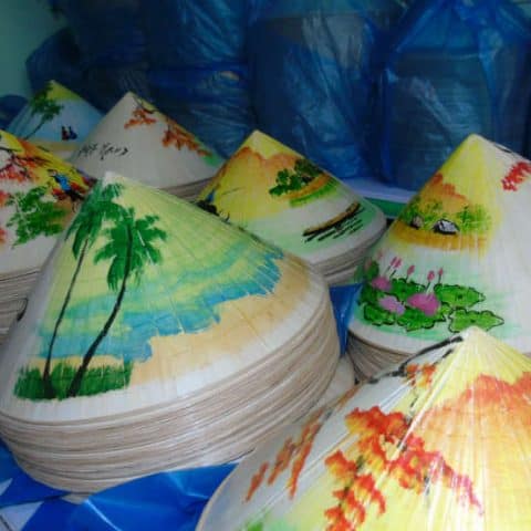 dịch vụ cho thuê nón lá tphcm