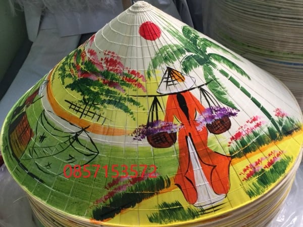 vẽ nón lá tại Huế