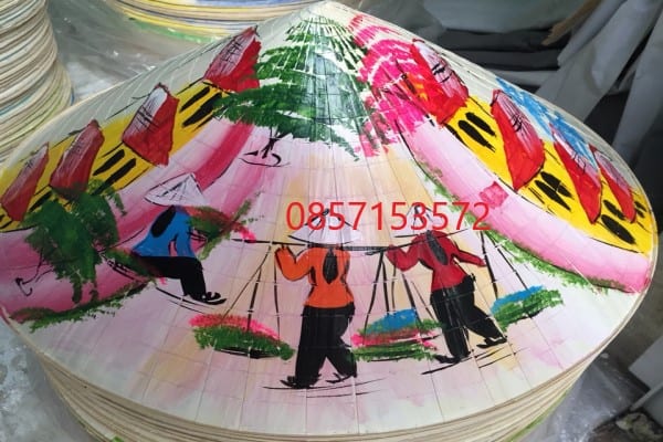 giá nón lá bao nhiêu tiền