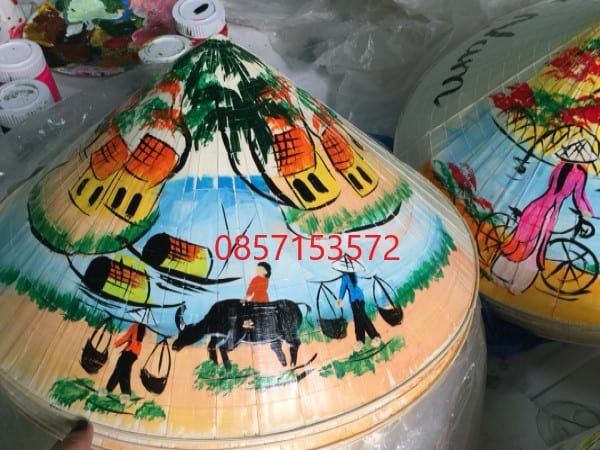 dịch vụ vẽ nón lá - in nón lá