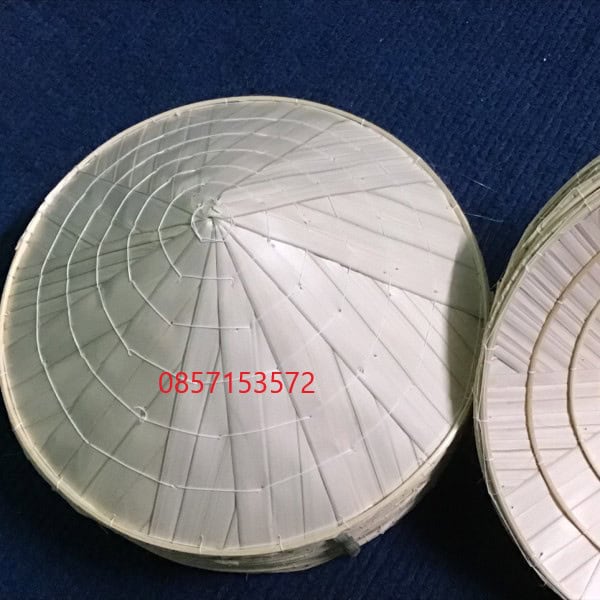 nón lá nhỏ trang trí