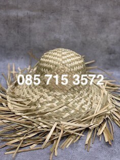 nón lát đi biển