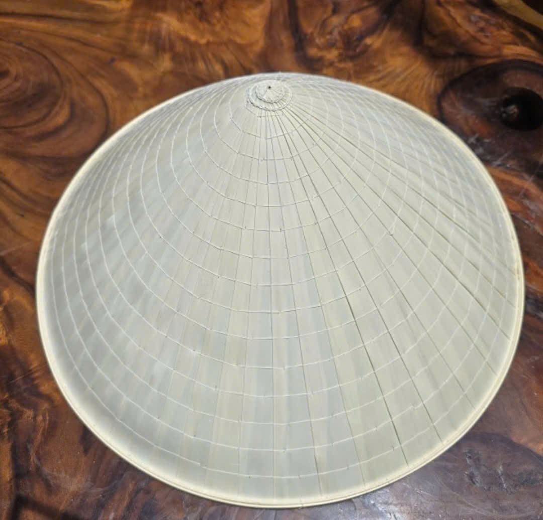 nón lá truyền thống dasaque