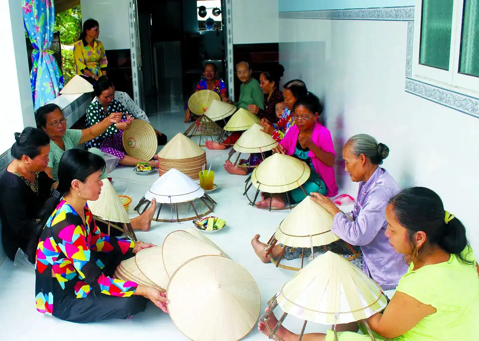 mua nón lá truyền thống đủ size DASAQUE (1)
