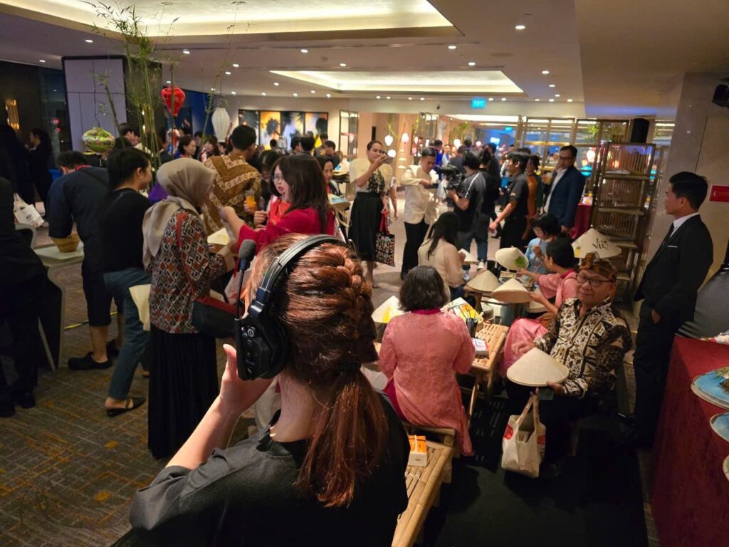 Craft activity for travel agencies and international tour groups in Ho Chi Minh City