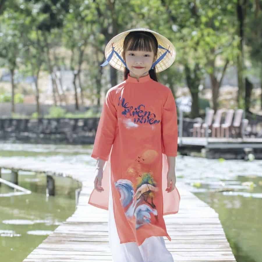 màu vẽ áo dài