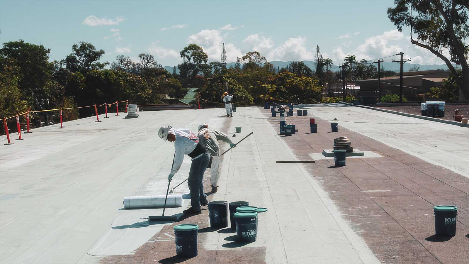 Dave's Custom Roofing & Painting