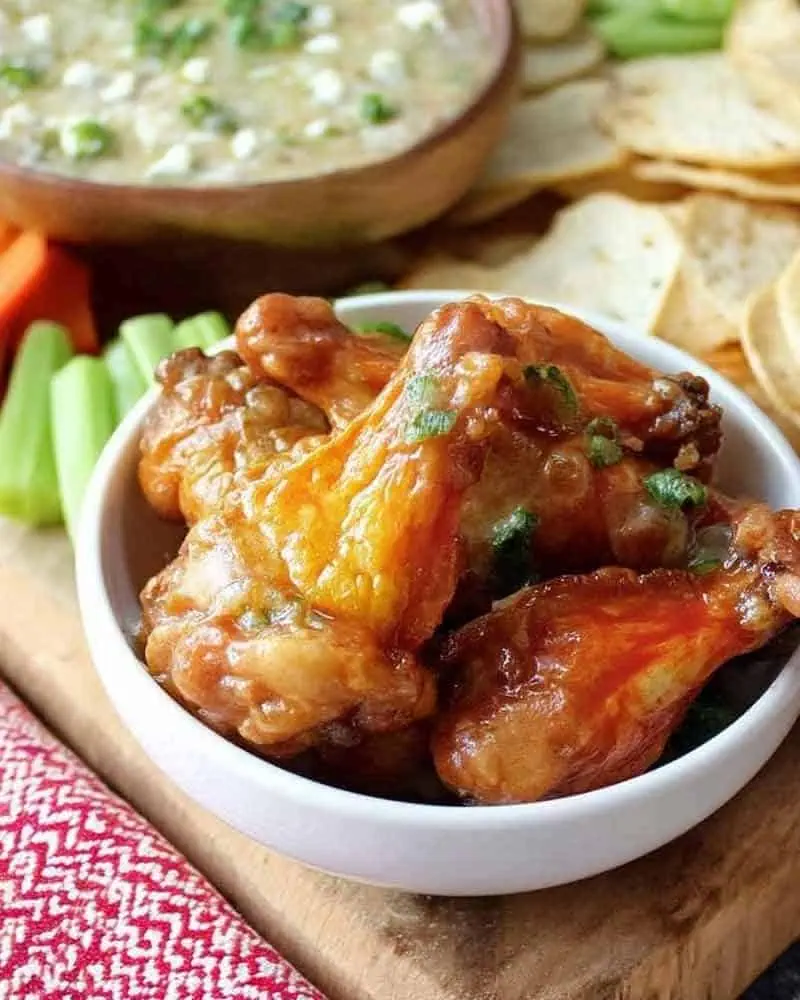 gluten-free game day snacks for Super Bowl – cheesy wings, dips, and party bites