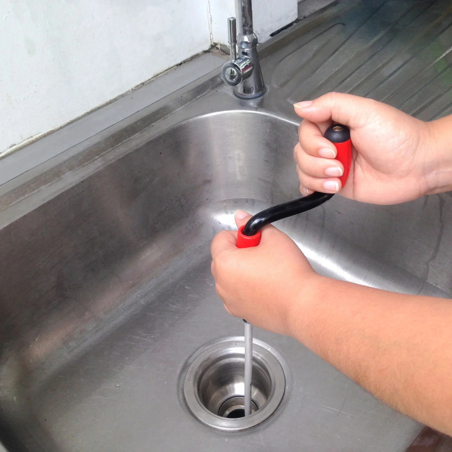 Plumber-Clogged-Drain-Cleaning