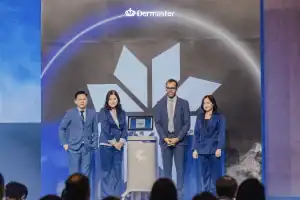 ข่าว – เปิดตัวนวัตกรรมใหม่ระดับโลกอันดับ 1 ของเทคโนโลยี สลายไขมันด้วยความเย็น  Coolsculpting Elite