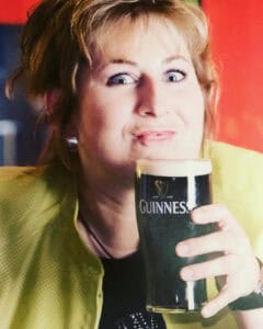 2007 Diana Guinness
