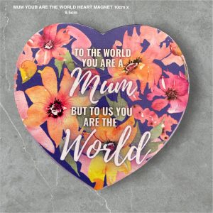 Mum To The World Heart Magnet 10cm x 9.5cm