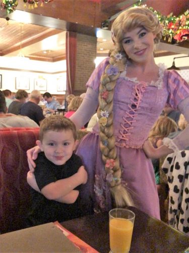 What Are The Best Character Meals at Walt Disney World? 4