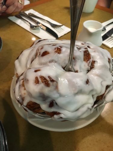What Are The Best Character Meals at Walt Disney World? 13