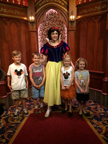 Where to Meet your Disney Princess in Disneyland 6 Snow White at Royal Hall in Disneyland
