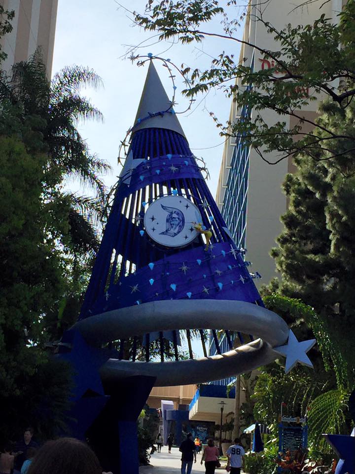 Your Ultimate Guide to Downtown Disney at Disneyland 2 disneyland hotel