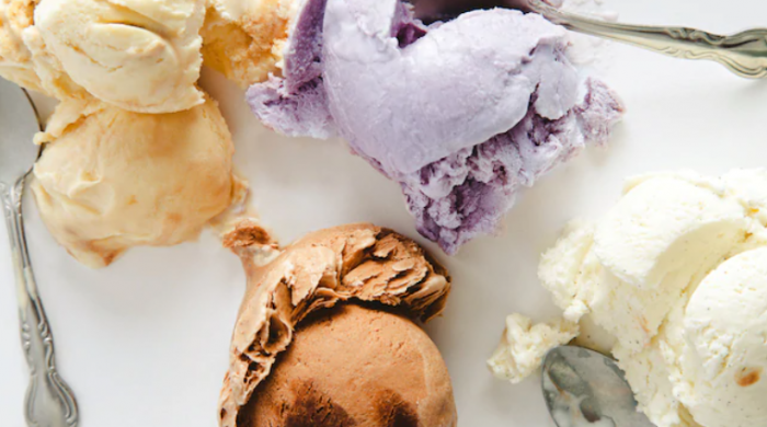 5 Best Spots at Disneyland to Grab Ice Cream 5