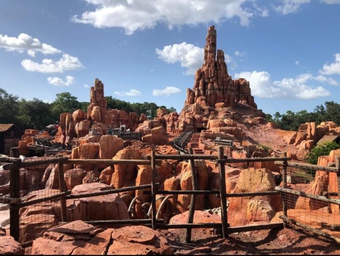 Fun facts to celebrate the Anniversary of the Magic Kingdom & Epcot 1