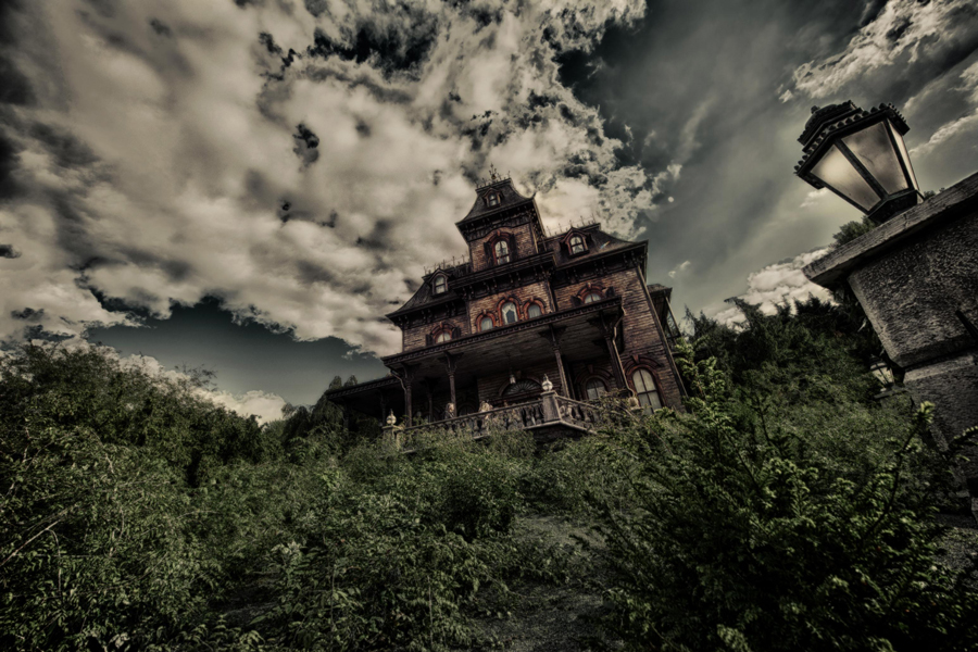 7 Frightening and Fun Facts about Disney's Haunted Mansion 2 fun facts