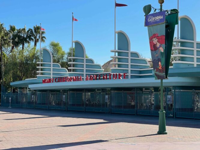 Disney California Adventure Is Celebrating It's 20 Anniversary With New Food & Beverage Experience! 2 Disney California Adventure Is Celebrating It's 20 Anniversary With New Food & Beverage Experience! 1