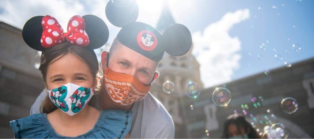 Should Disney Allow Mask-Free Photos at the Parks? 3 Should Disney Allow Mask-Free Photos at the Parks? 3