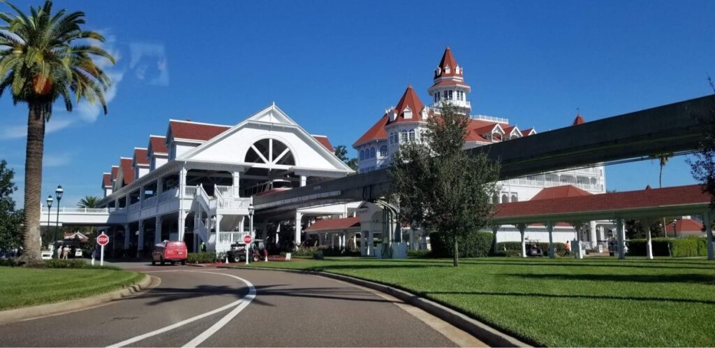Disney should retheme the Grand Floridian with Mary Poppins 1 Grand Floridian