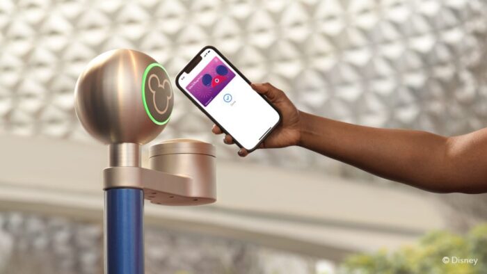 Coming Soon: Your Phone Will Act As Your MagicBand At Disney World 1 disney magic band