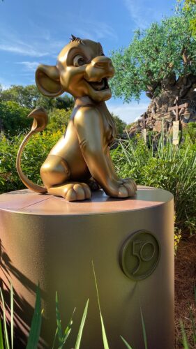 Disney World 50 statue