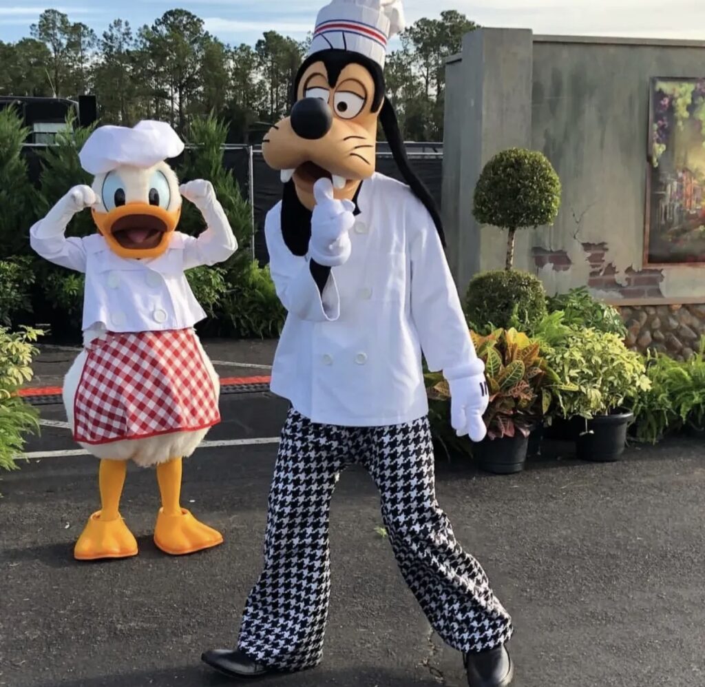 Why You Should Register for a runDisney Race 4 Why You Should Register for a runDisney Race 4