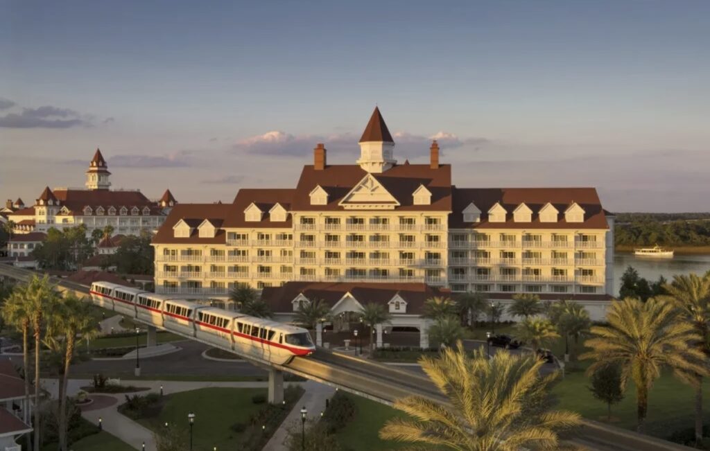 5 Best Disney World Hotels to see the Fireworks 2 5 Best Disney World Hotels to see the Fireworks 2