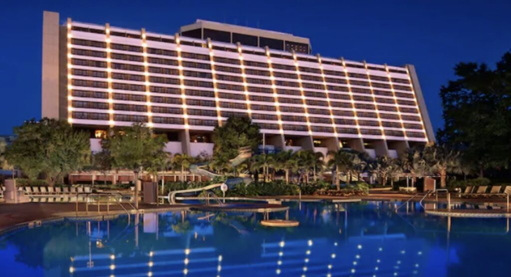 5 Best Disney World Hotels to see the Fireworks 3 5 Best Disney World Hotels to see the Fireworks 3