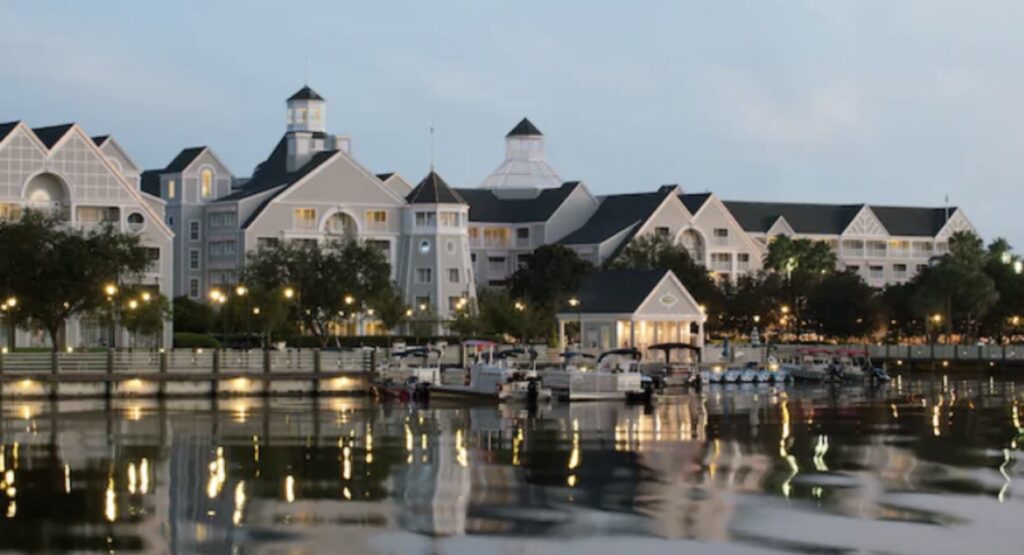 5 Best Disney World Hotels to see the Fireworks 7 5 Best Disney World Hotels to see the Fireworks 7