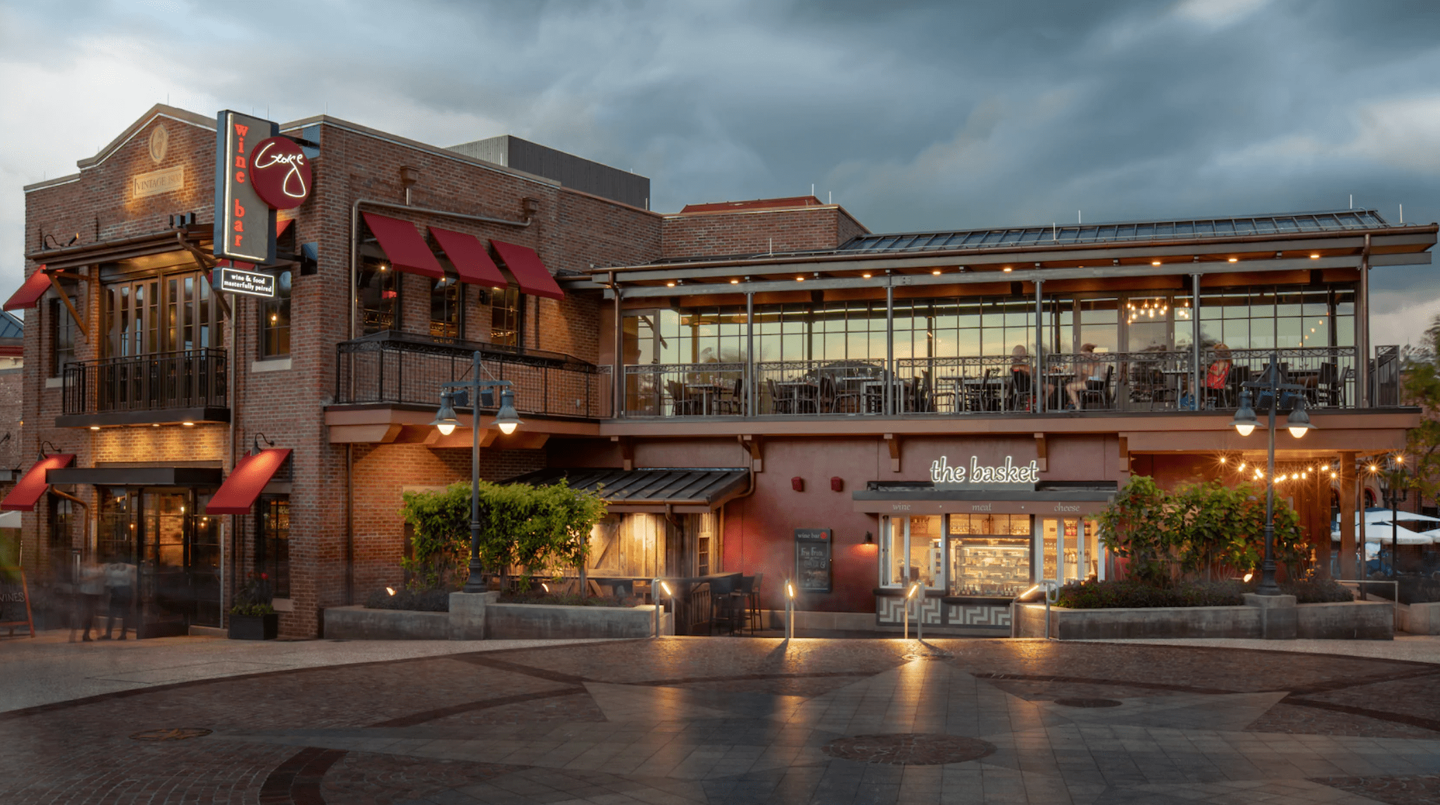 The 10 Most Romantic Restaurants At Walt Disney World! 12 romantic restaurants
